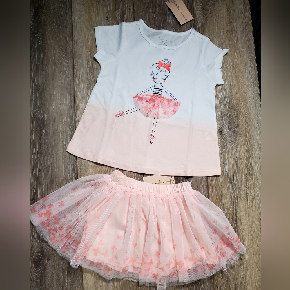 White and Pink Ballerina Graphic T-Shirt and Tutu Skirt Set Size 24M